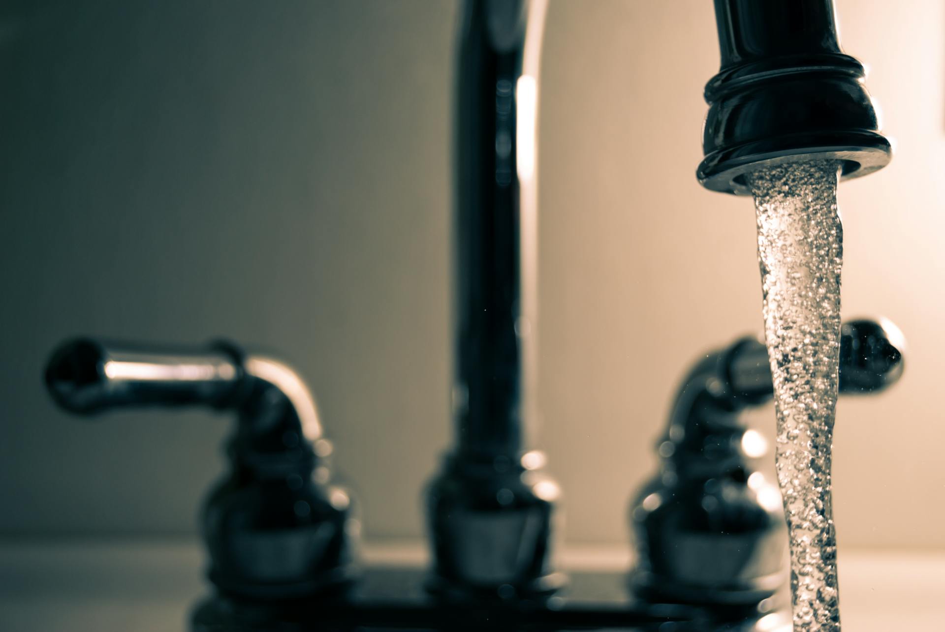 Pourquoi filtrer l’eau du robinet ?